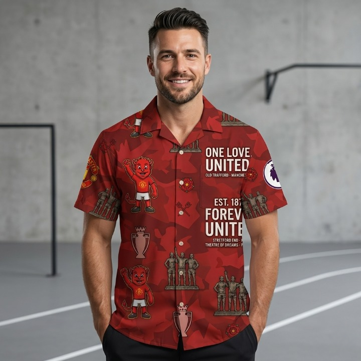 Manchester United Hawaiian Shirt - Detail View