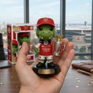Arsenal Gunner Premier League Champions 2025/26 Vinyl Figure
