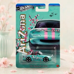 Hot Wheels 1991 Mazda MX-5 Miata Cherry Blossom