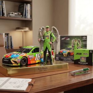 Kyle Busch M&M's Crispy Collector's Acrylic Plaque
