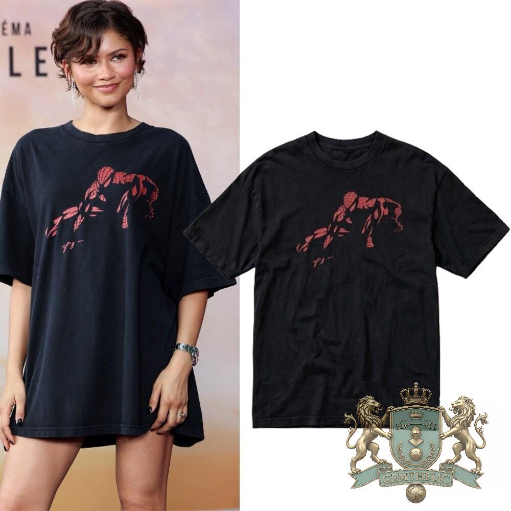 Spider-Man Japanese Crawling Pose T-Shirt - Front View