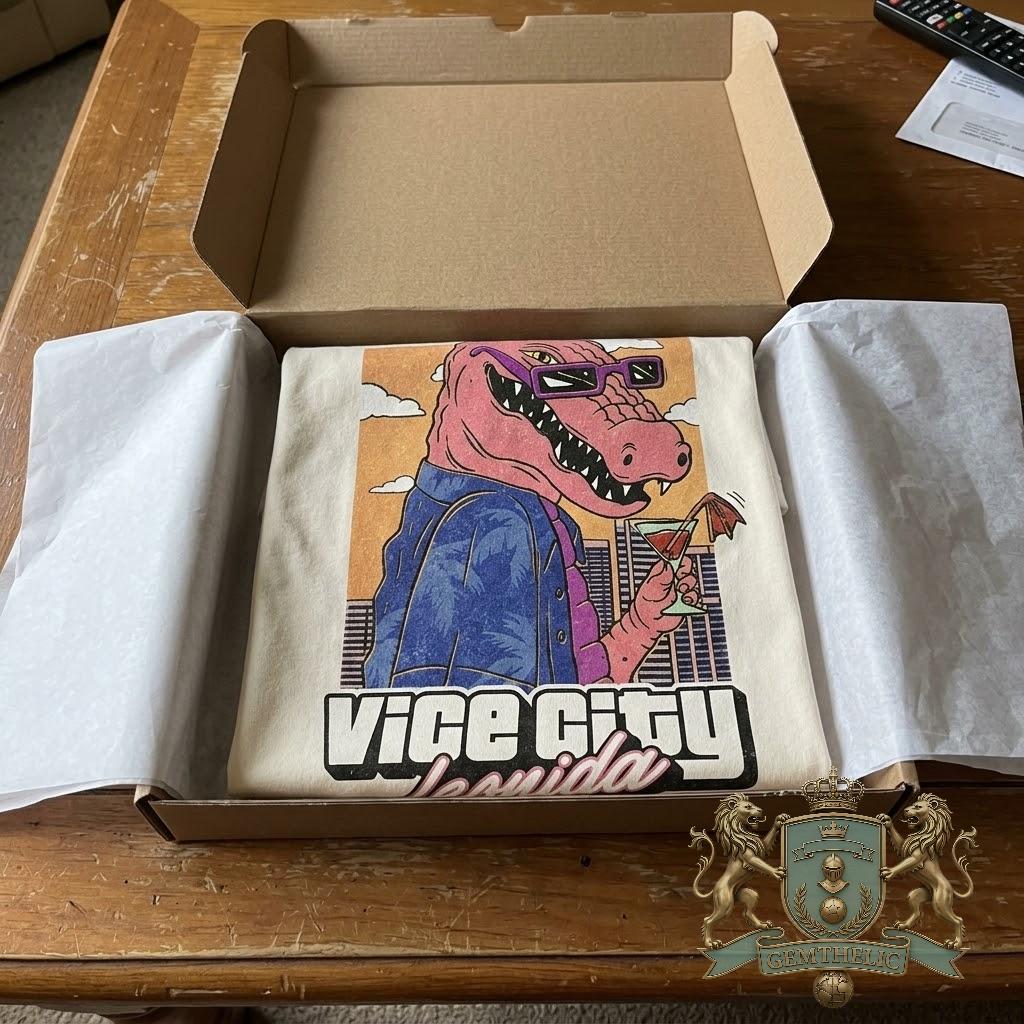 Vice City Leonida Retro Crocodile T-Shirt - Detail View