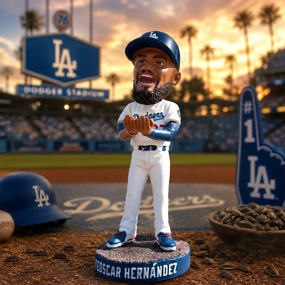 Los Angeles Dodgers Teoscar Hernández Bobblehead - Front View